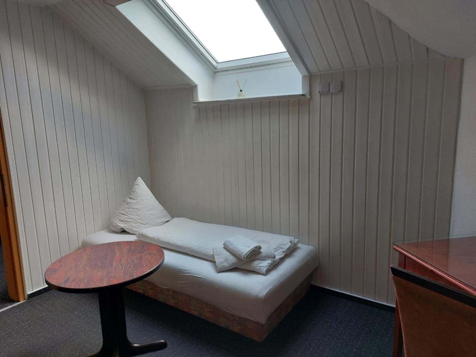 Gaestezimmer Gasthof Becker Hotel Wulfrath Kültér fotó