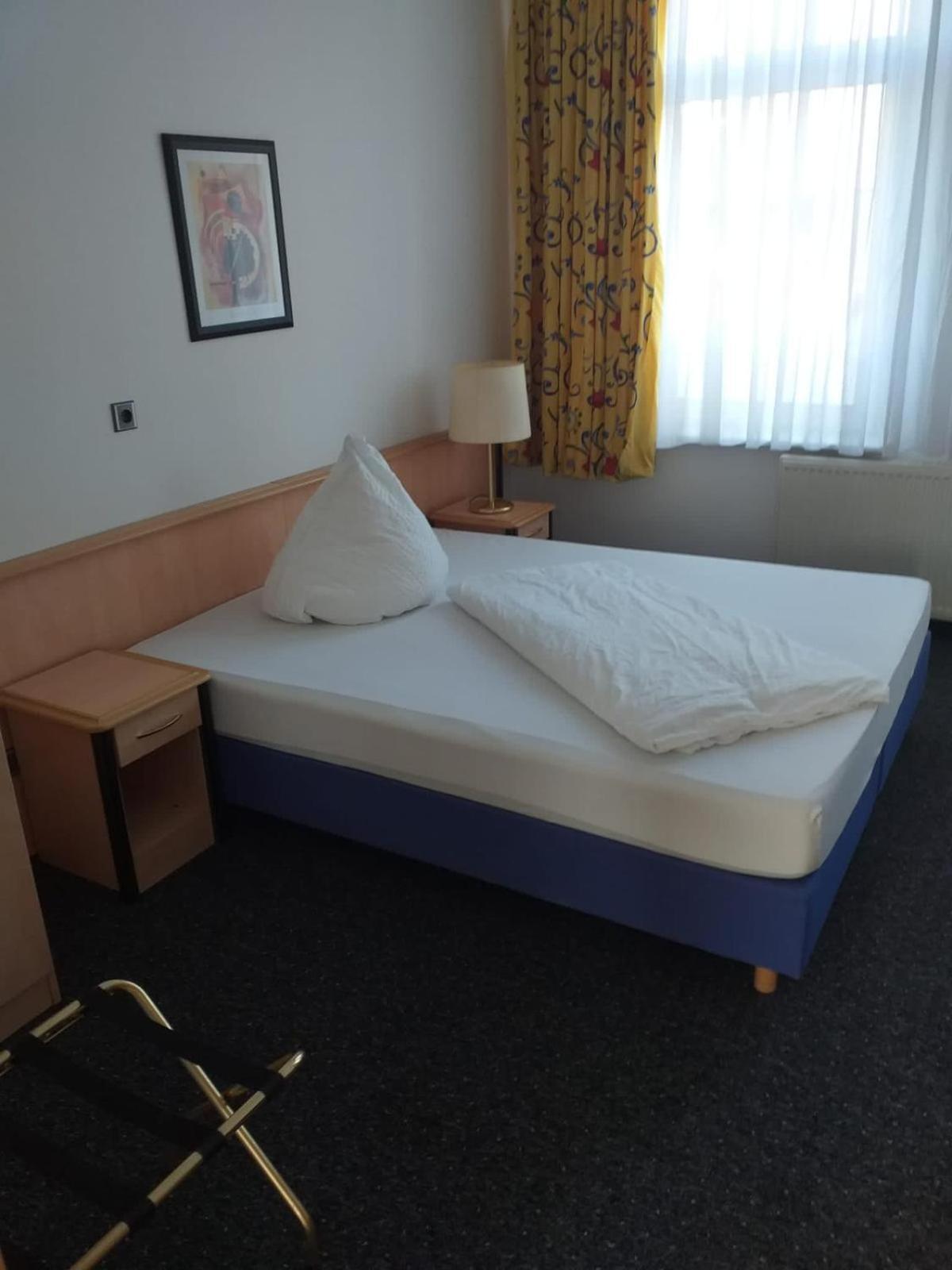 Gaestezimmer Gasthof Becker Hotel Wulfrath Kültér fotó