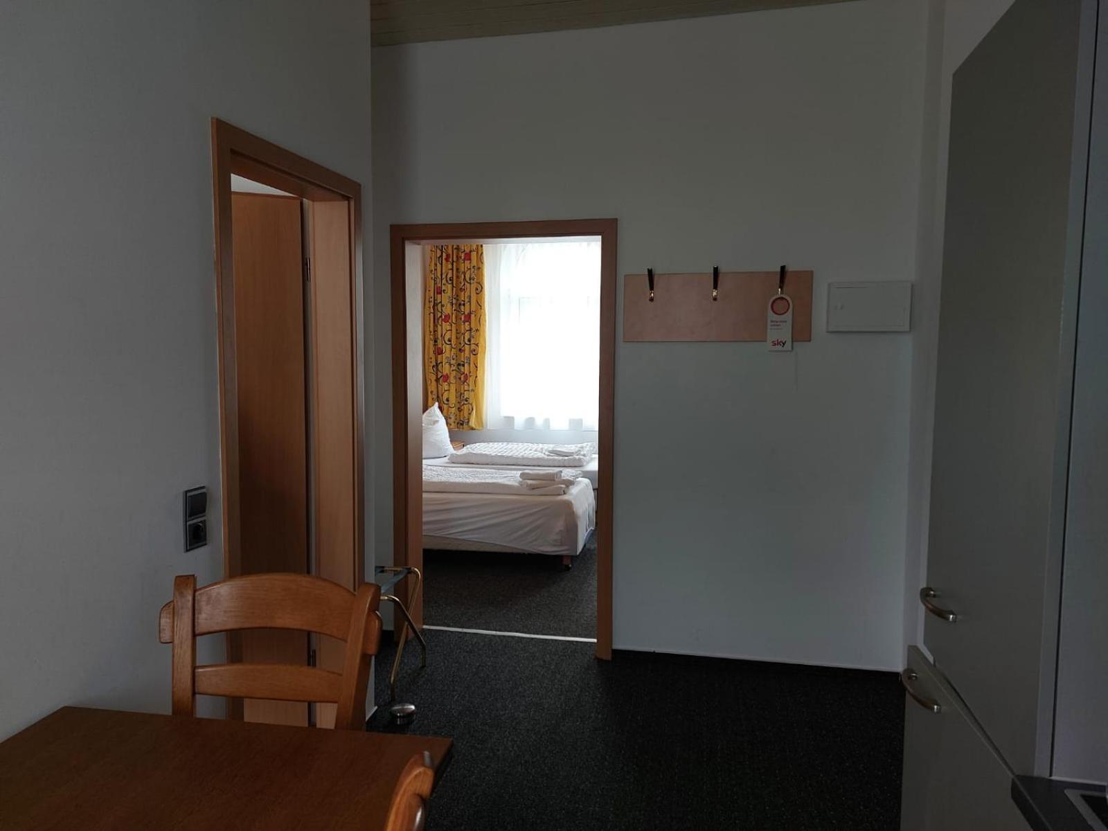 Gaestezimmer Gasthof Becker Hotel Wulfrath Kültér fotó