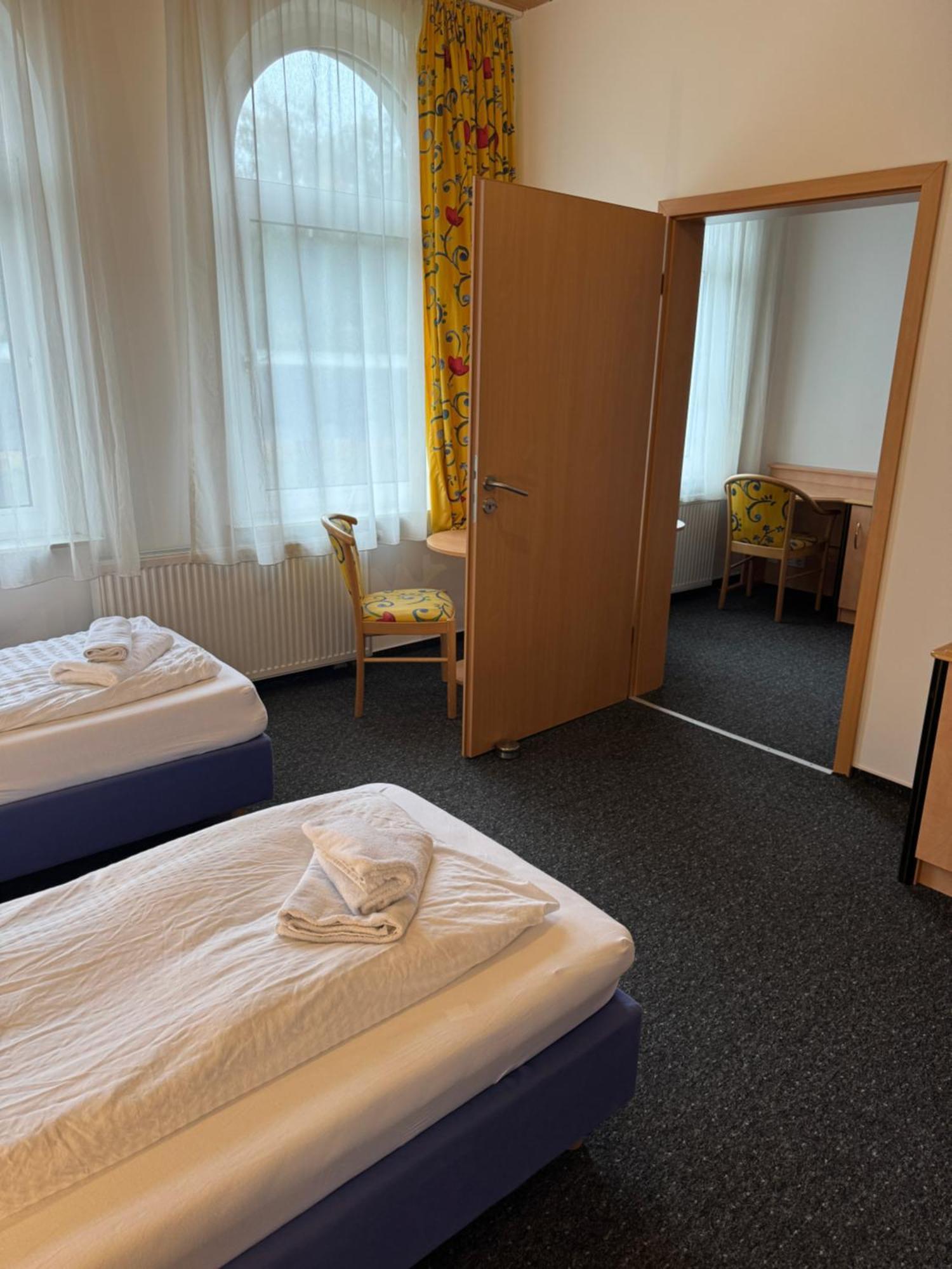 Gaestezimmer Gasthof Becker Hotel Wulfrath Kültér fotó