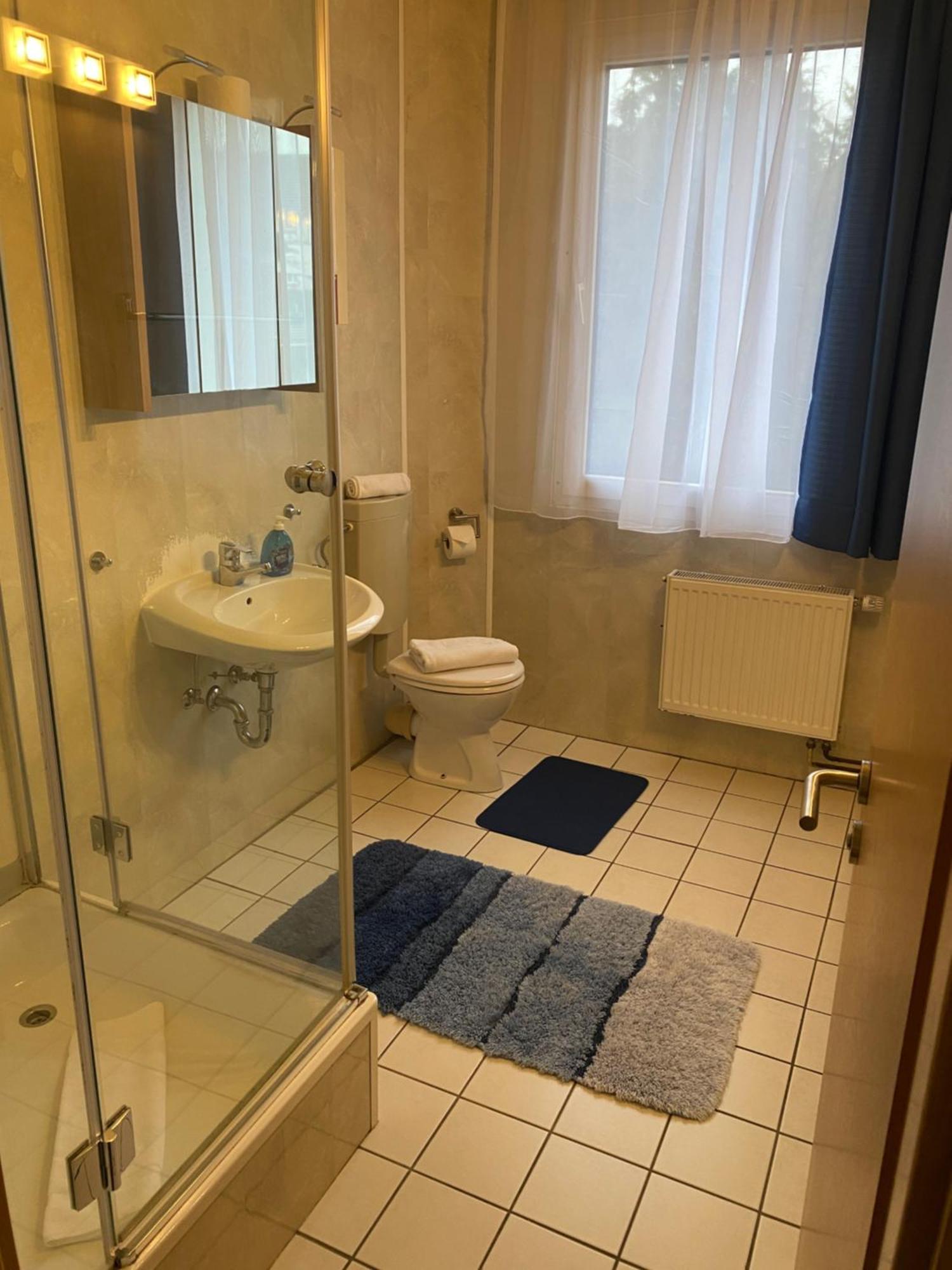 Gaestezimmer Gasthof Becker Hotel Wulfrath Kültér fotó