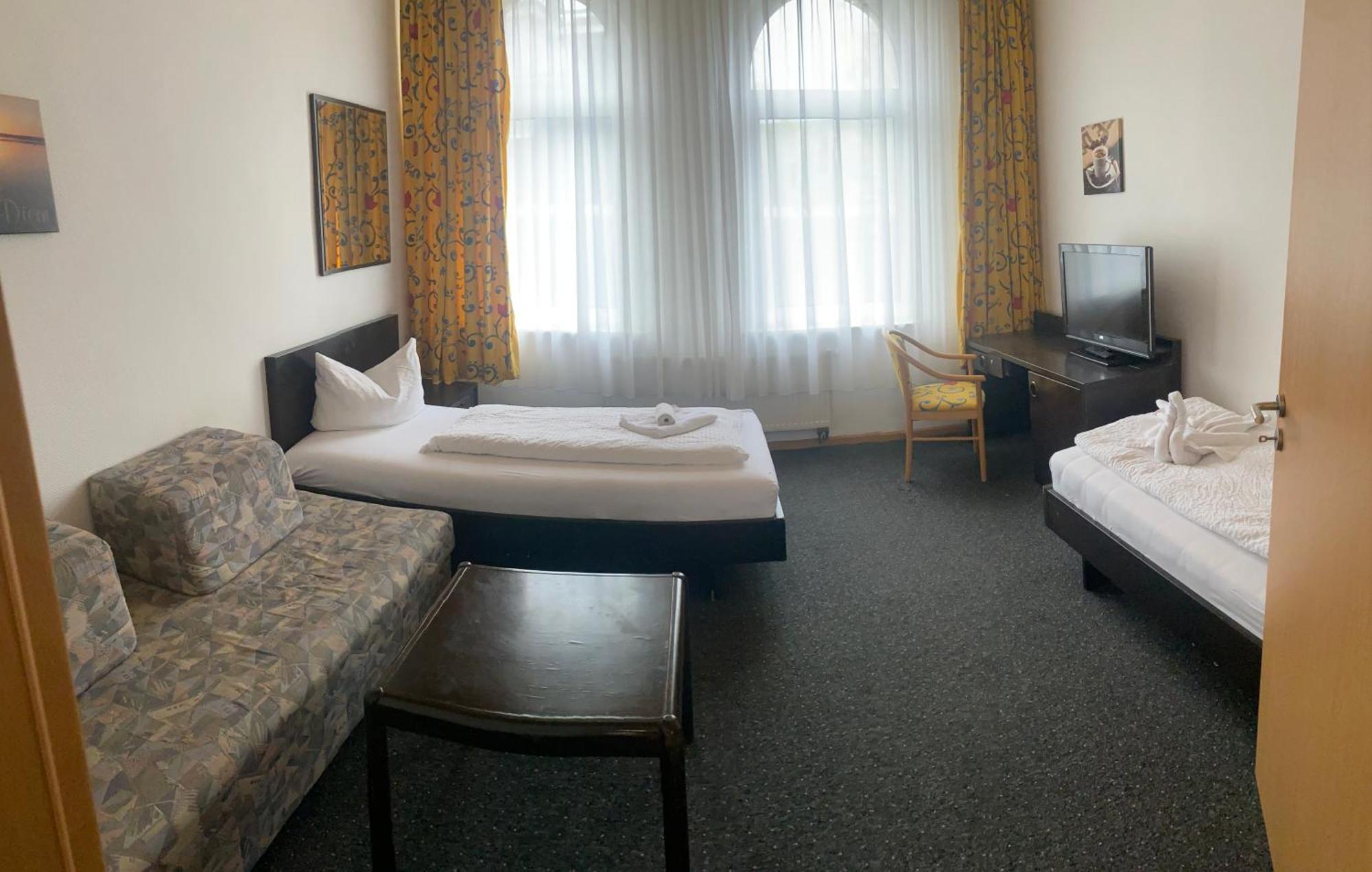 Gaestezimmer Gasthof Becker Hotel Wulfrath Kültér fotó