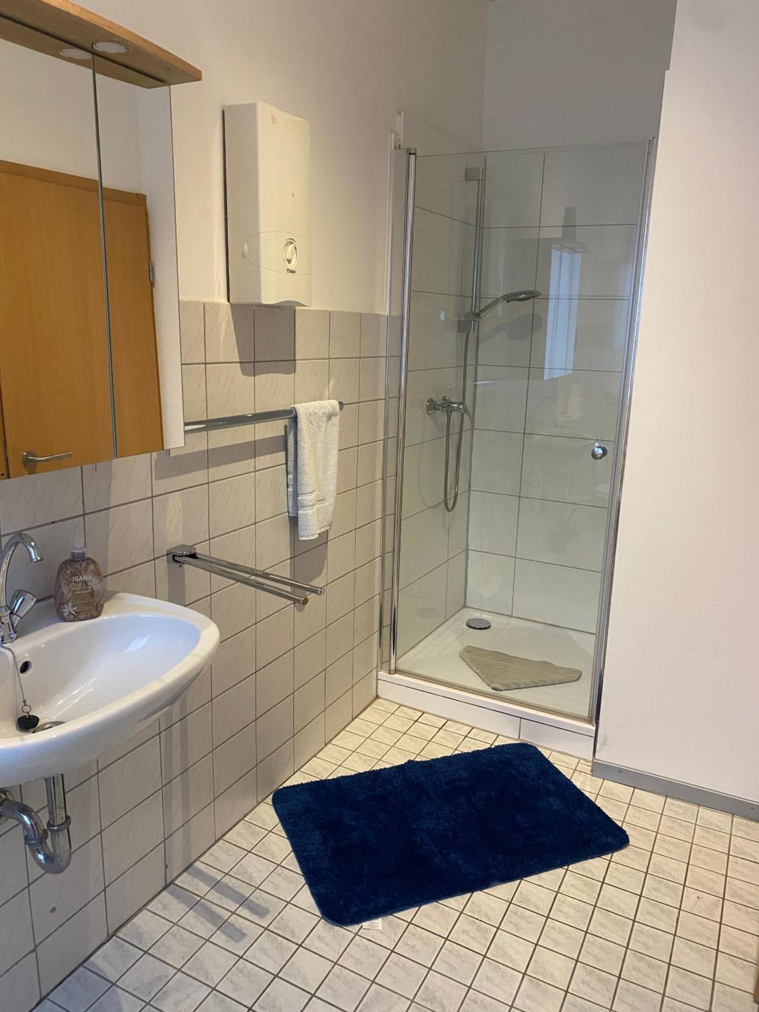 Gaestezimmer Gasthof Becker Hotel Wulfrath Kültér fotó