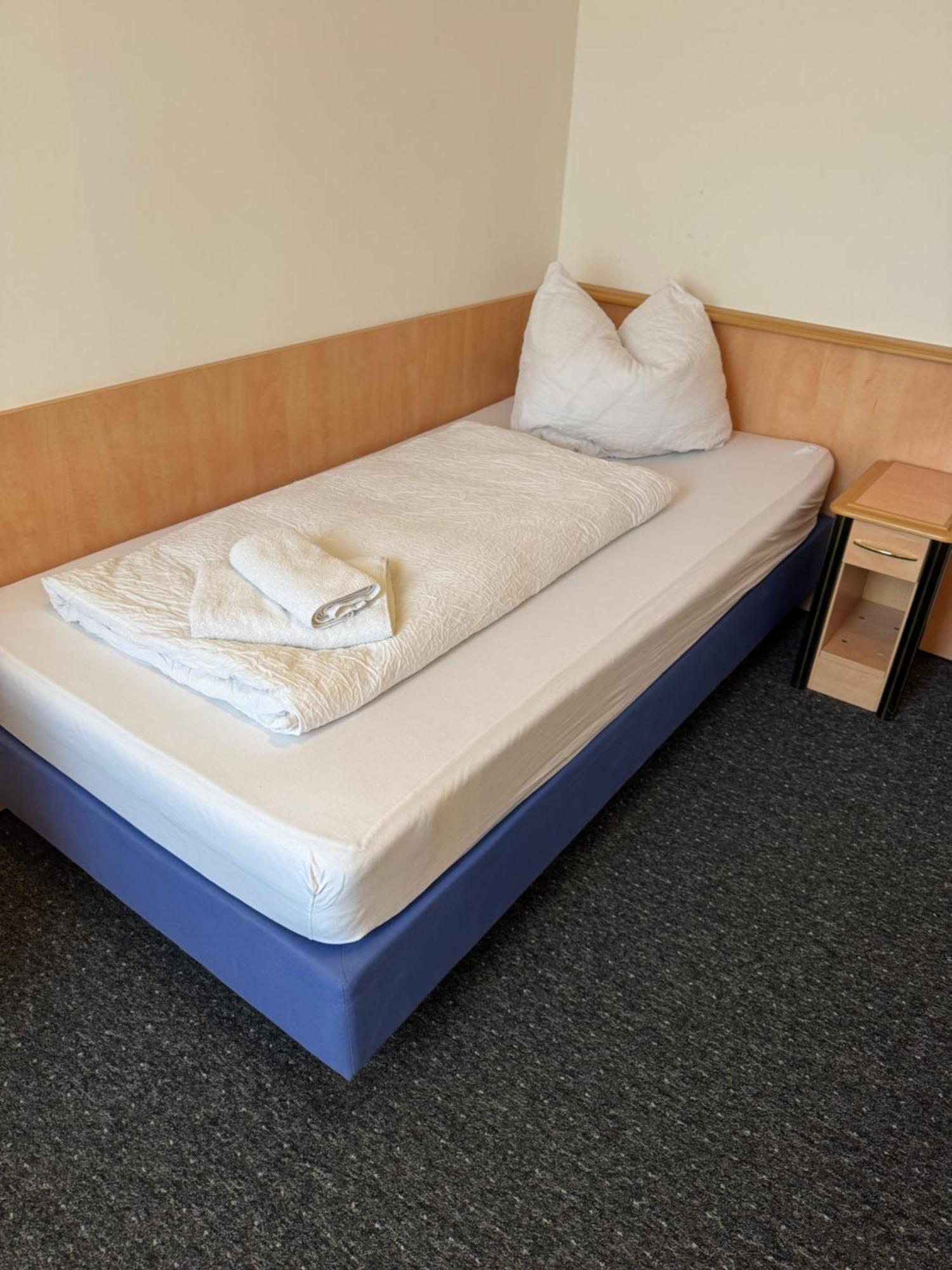 Gaestezimmer Gasthof Becker Hotel Wulfrath Kültér fotó